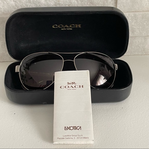 Coach “Pilot” Sunglasses - Picture 3 of 6